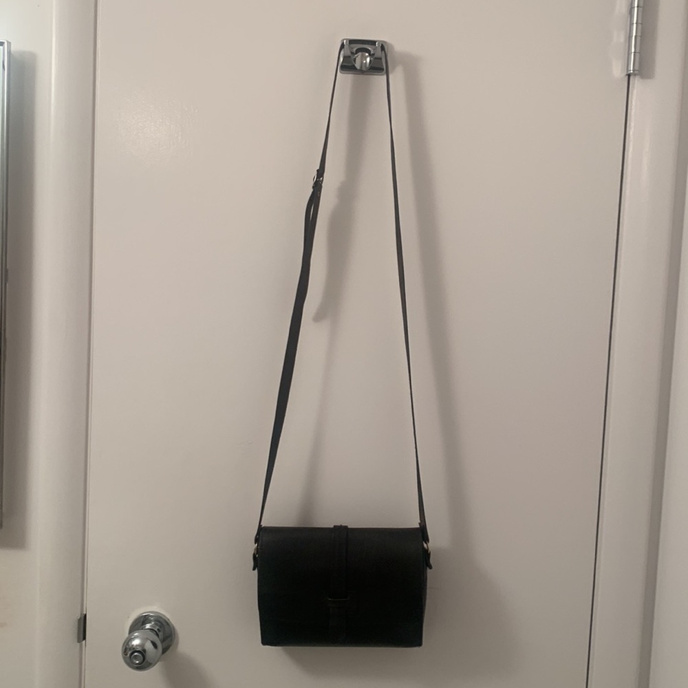 Minimalist Black Leather Crossbody Bag - Picture 2 of 5